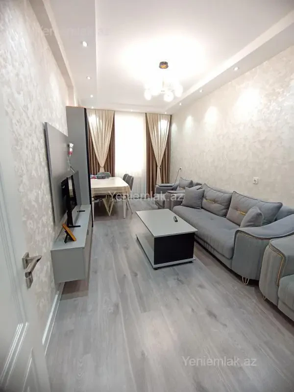 Satılır 3 otaqlı yeni tikili 102 m²