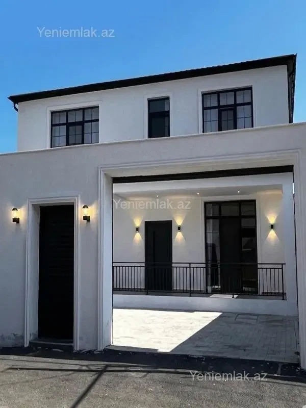 Satılır 7 otaqlı həyət evi 255 m²