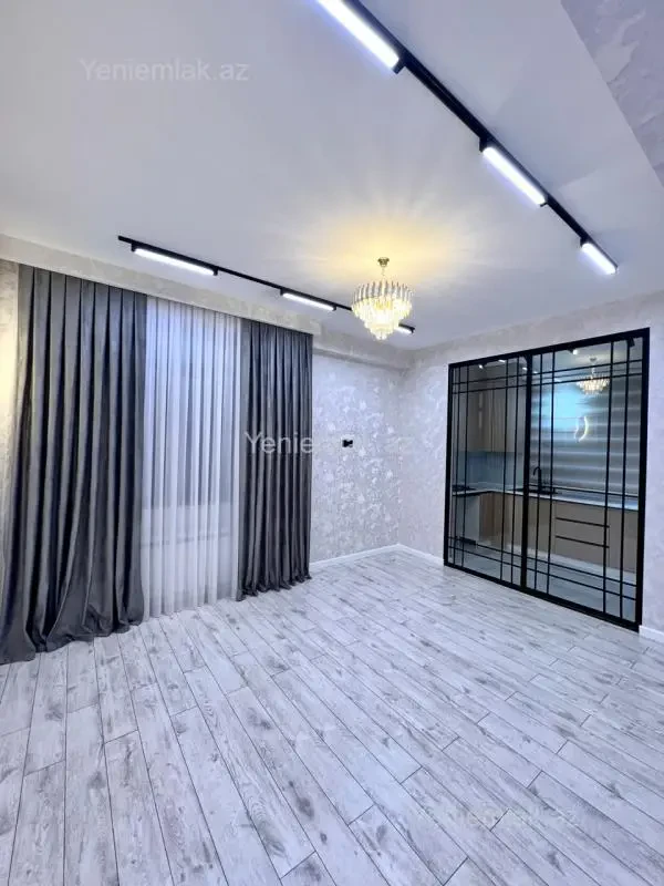 Satılır 3 otaqlı yeni tikili 77 m²