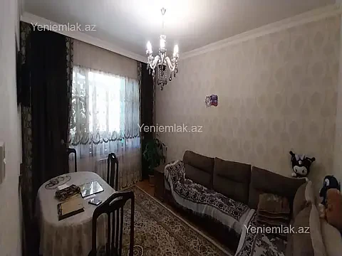 Satılır 3 otaqlı köhnə tikili 74 m² — Sumqayıt, 9-cu mikrorayon 3 otaq 74.00 m²
