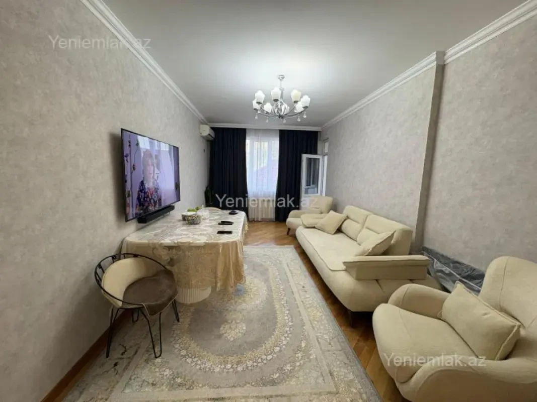 Satılır 2 otaqlı yeni tikili 60 m²