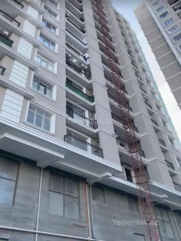 Satılır 4 otaqlı yeni tikili 181 m²