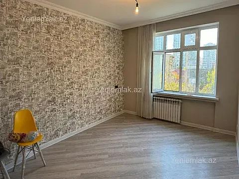 Satılır 2 otaqlı köhnə tikili 50 m² — Bakı, Binəqədi 2 otaq 50.00 m²