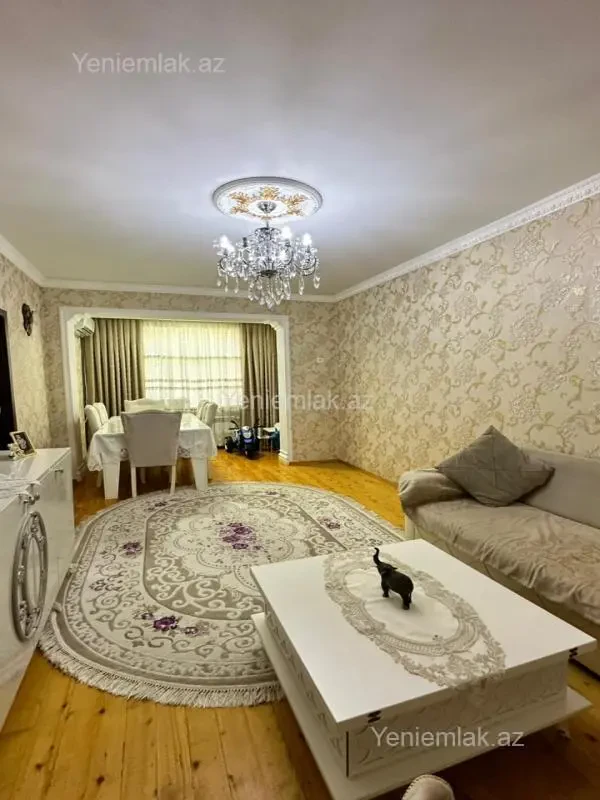 Satılır 2 otaqlı köhnə tikili 55 m²