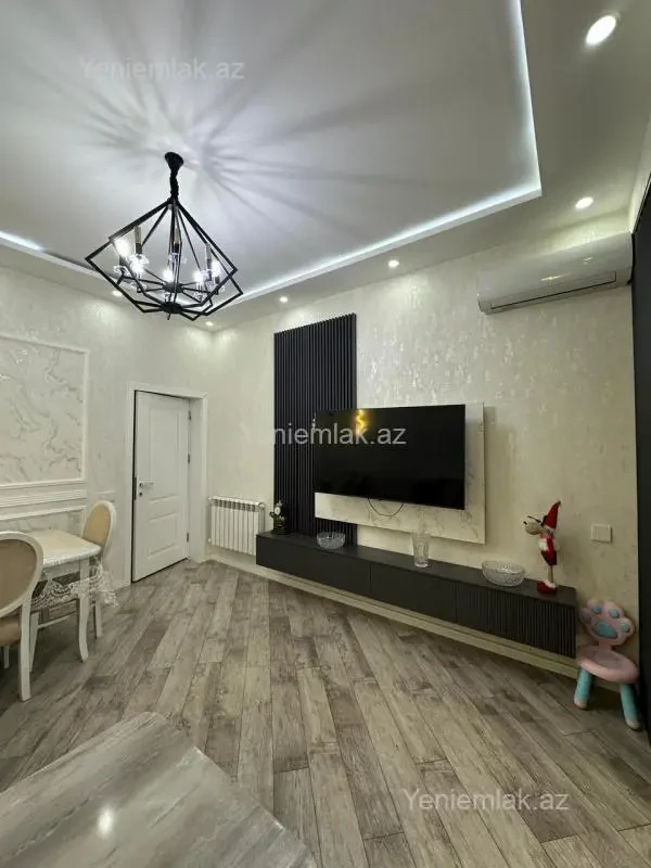 Satılır 2 otaqlı yeni tikili 53 m²