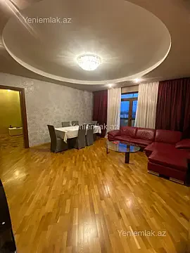 Satılır 3 otaqlı köhnə tikili 100 m² — Bakı, Yasamal 3 otaq 100.00 m²