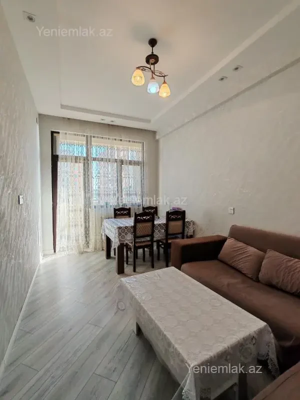 Satılır 2 otaqlı yeni tikili 65 m²