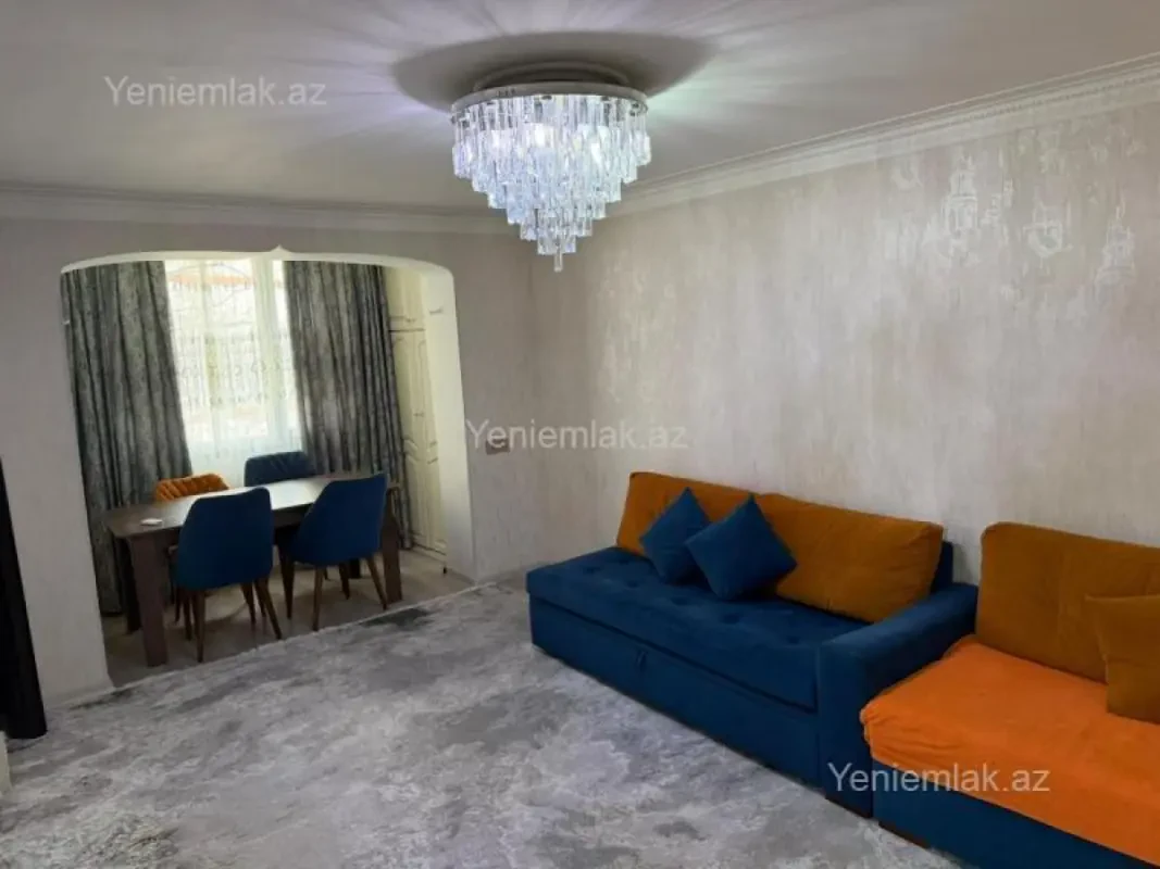 Satılır 3 otaqlı köhnə tikili 80 m²