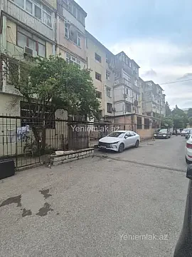 Satılır 3 otaqlı köhnə tikili 65 m² — Bakı, Yasamal 3 otaq 65.00 m²
