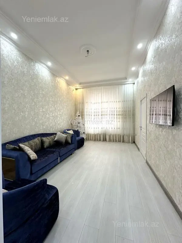 Satılır 3 otaqlı yeni tikili 74 m²