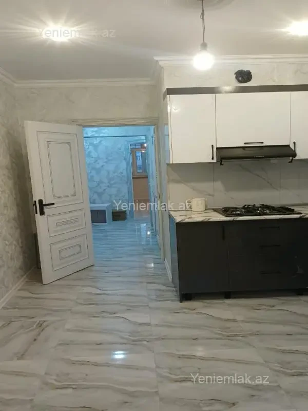 Satılır 3 otaqlı köhnə tikili 72 m²