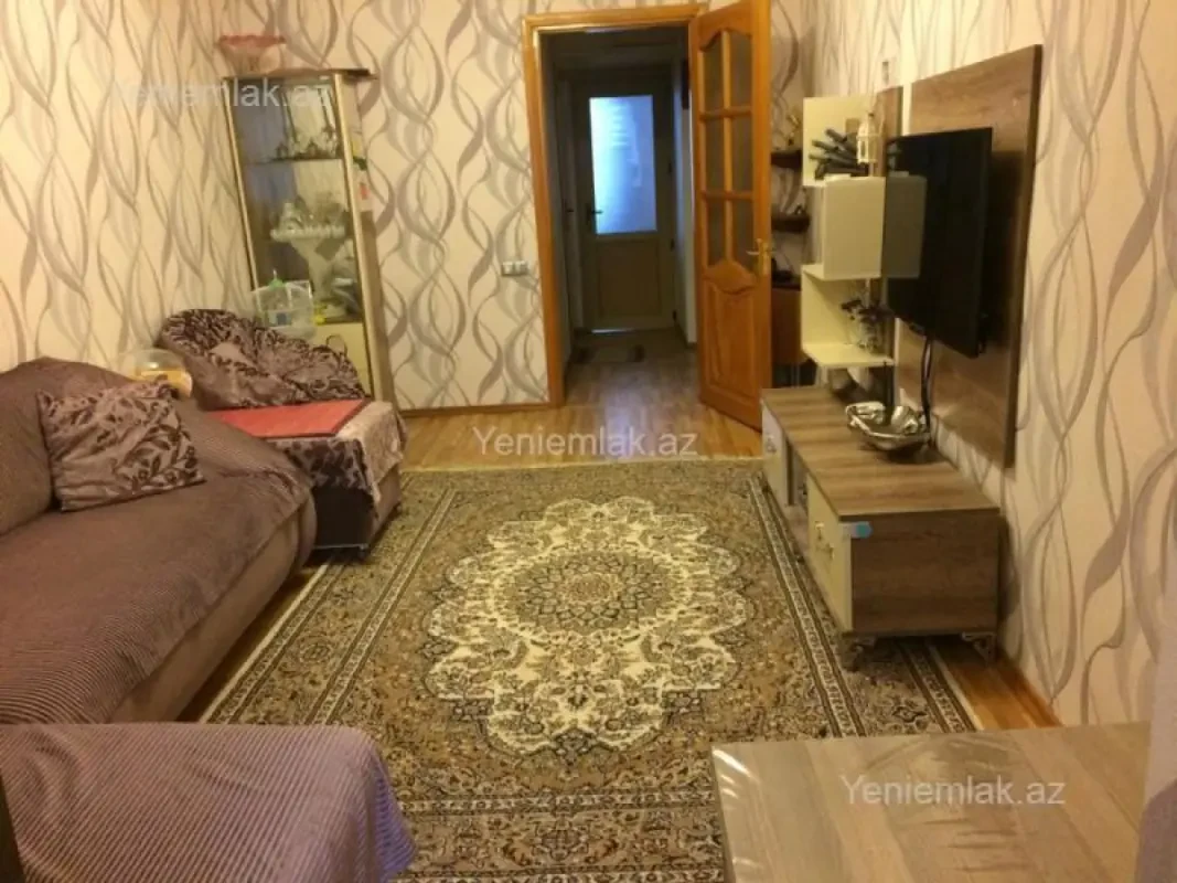 Satılır 3 otaqlı köhnə tikili 55 m²