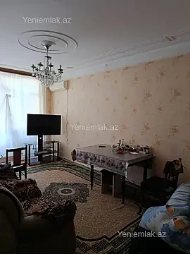 Satılır 3 otaqlı köhnə tikili 72 m² — Sumqayıt, 3-cü mikrorayon 3 otaq 72.00 m²