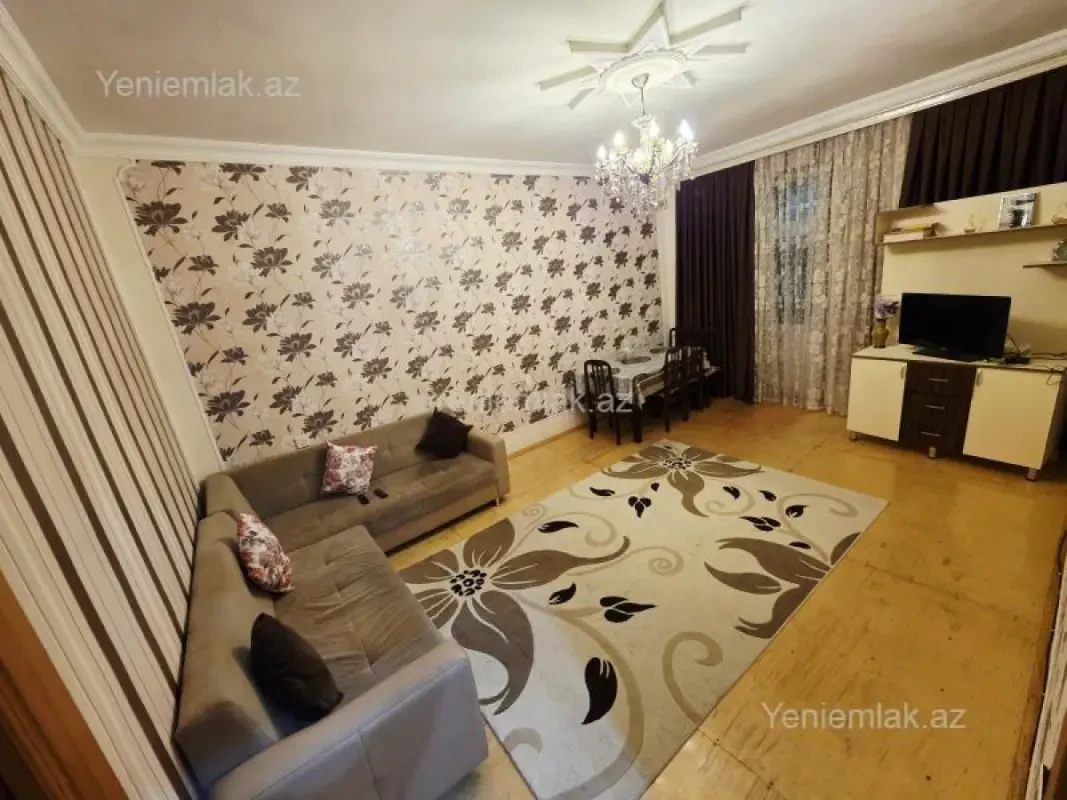 Satılır 3 otaqlı köhnə tikili 78 m²