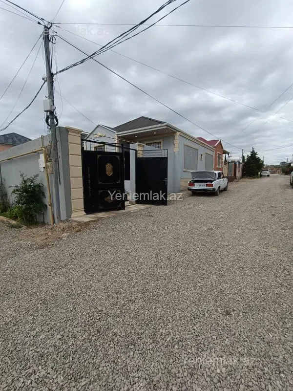 Satılır 3 otaqlı həyət evi 88 m²