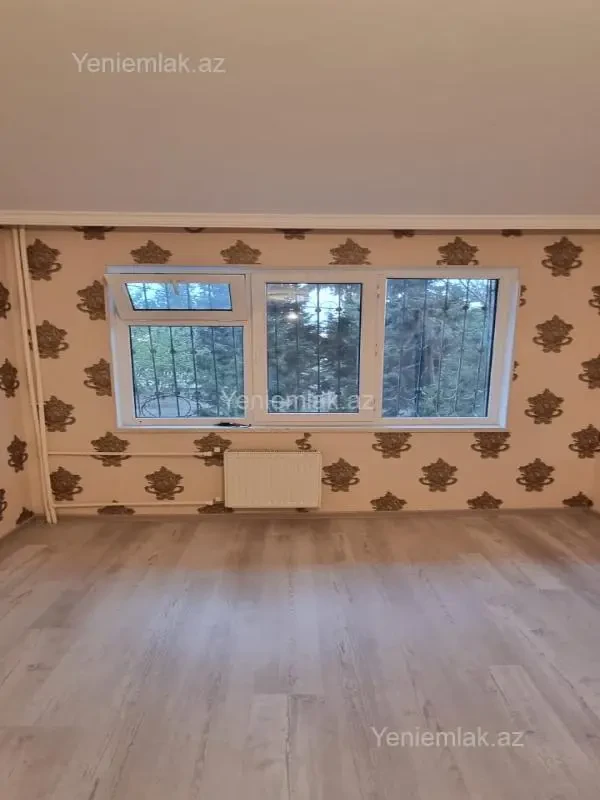 Satılır 1 otaqlı köhnə tikili 33 m²