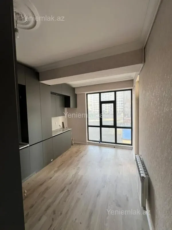Satılır 2 otaqlı yeni tikili 95 m²