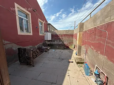 Satılır 3 otaqlı həyət evi 70 m² — Sumqayıt 3 otaq 70.00 m²