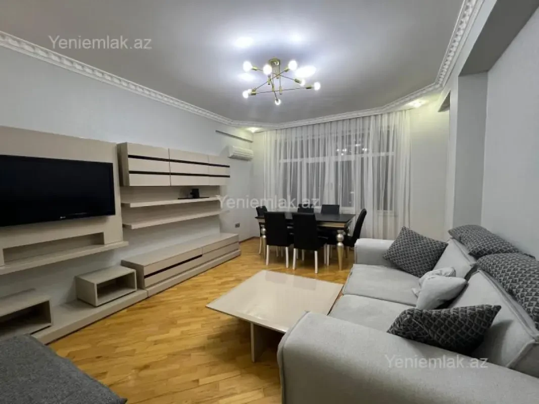 Satılır 2 otaqlı yeni tikili 96 m²