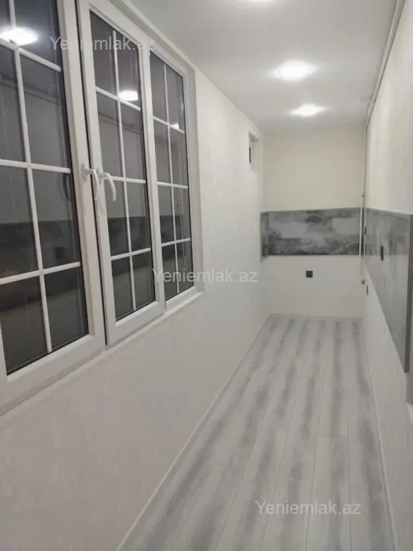 Satılır 2 otaqlı köhnə tikili 65 m²
