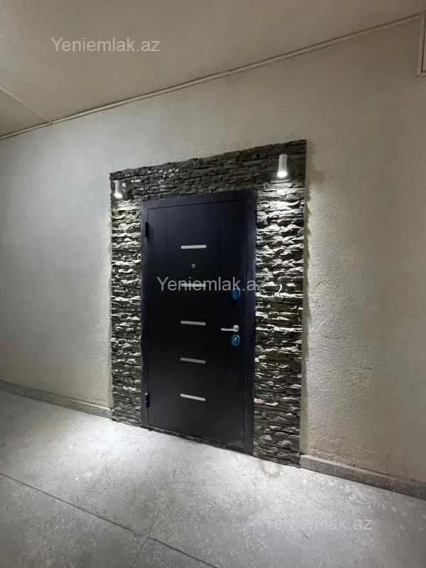 Satılır 4 otaqlı yeni tikili 100 m²
