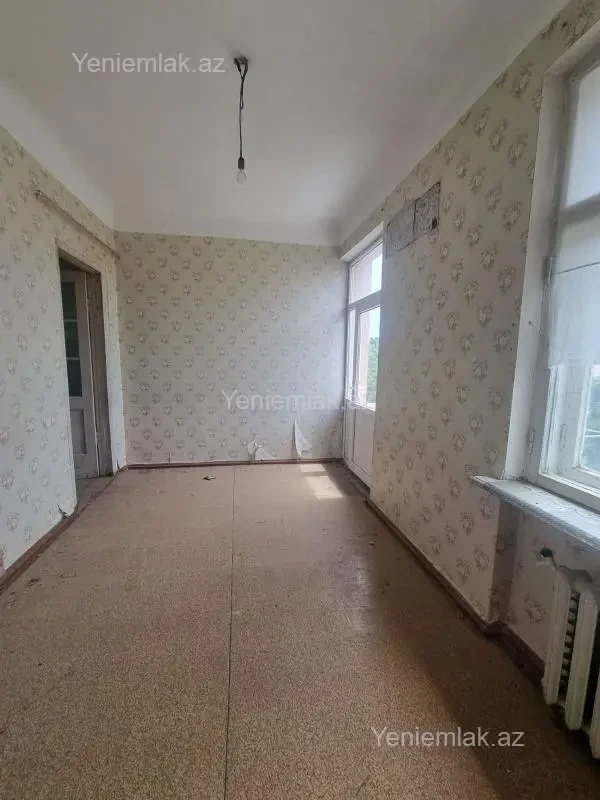 Satılır 3 otaqlı köhnə tikili 58 m²