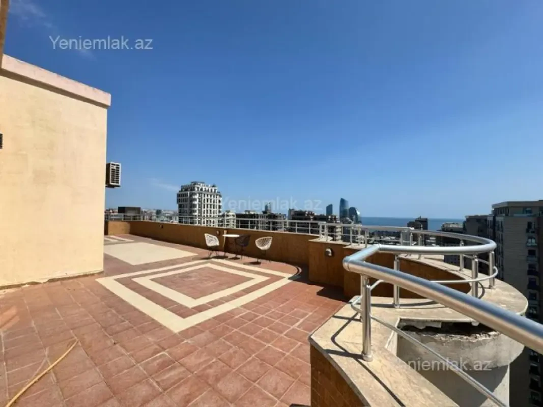 Satılır 3 otaqlı yeni tikili 410 m²