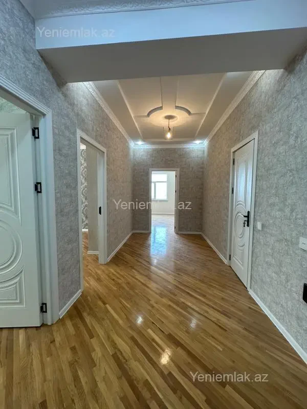 Satılır 3 otaqlı yeni tikili 85 m²