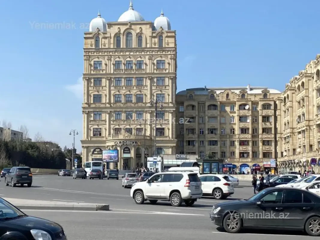 Satılır 2 otaqlı köhnə tikili 50 m²