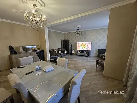 Satılır 4 otaqlı köhnə tikili 100 m² — Bakı, Yasamal 4 otaq 100.00 m²