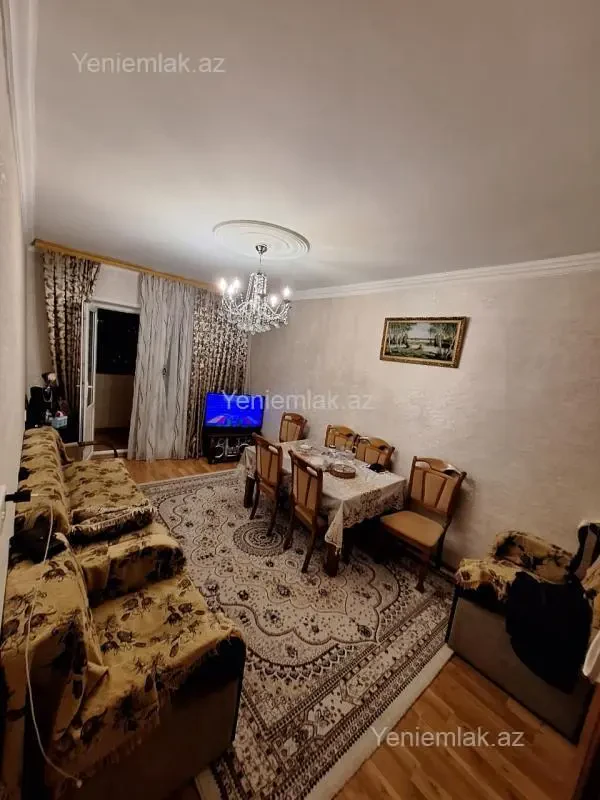 Satılır 3 otaqlı köhnə tikili 65 m²