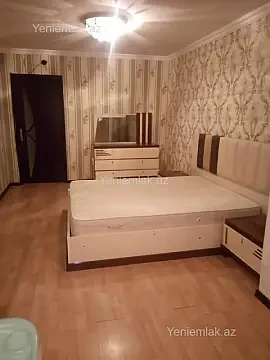 Satılır 3 otaqlı köhnə tikili 63 m² — Bakı, Nizami 3 otaq 63.00 m²