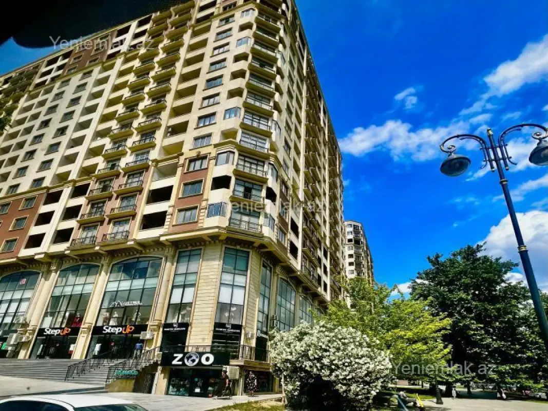 Satılır 3 otaqlı yeni tikili 155 m²