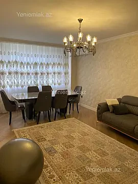 Satılır 4 otaqlı köhnə tikili 90 m² — Sumqayıt, 8-ci mikrorayon 4 otaq 90.00 m²