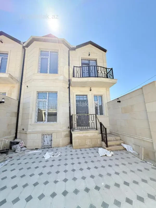 Satılır 5 otaqlı həyət evi 130 m²