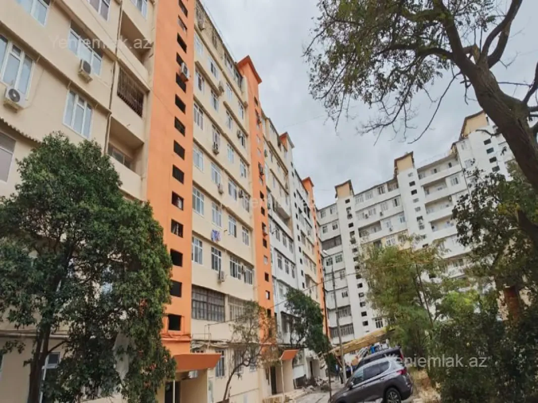 Satılır 2 otaqlı köhnə tikili 60 m²
