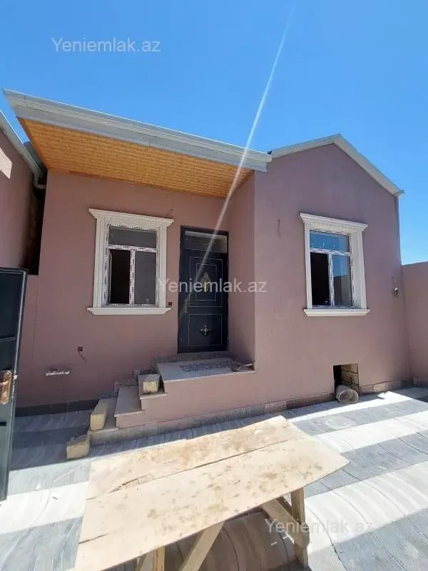 Satılır 3 otaqlı həyət evi 80 m²
