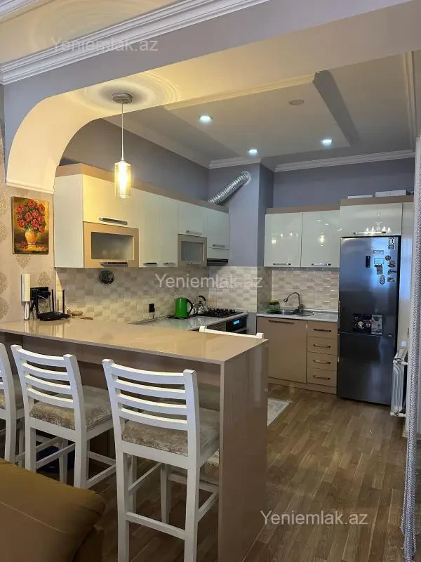 Satılır 2 otaqlı yeni tikili 75 m²