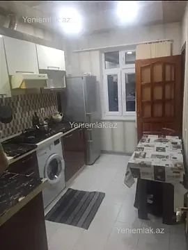 Satılır 3 otaqlı köhnə tikili 72 m² — Sumqayıt, 3-cü mikrorayon 3 otaq 72.00 m²