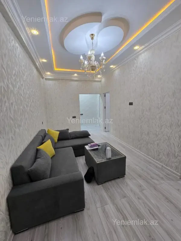 Satılır 3 otaqlı yeni tikili 60 m²