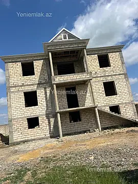 Satılır 10 otaqlı həyət evi 3000 m² — Biləsuvar 10 otaq 3000.00 m²
