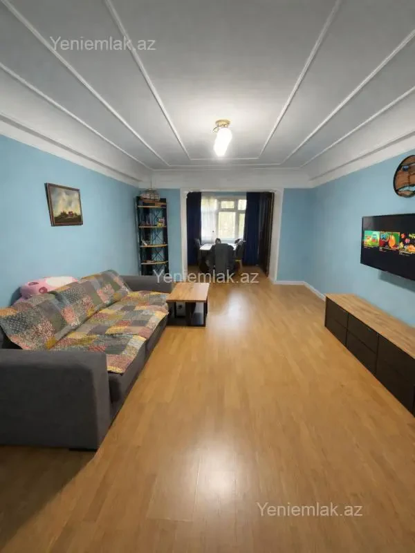Satılır 3 otaqlı köhnə tikili 63 m²