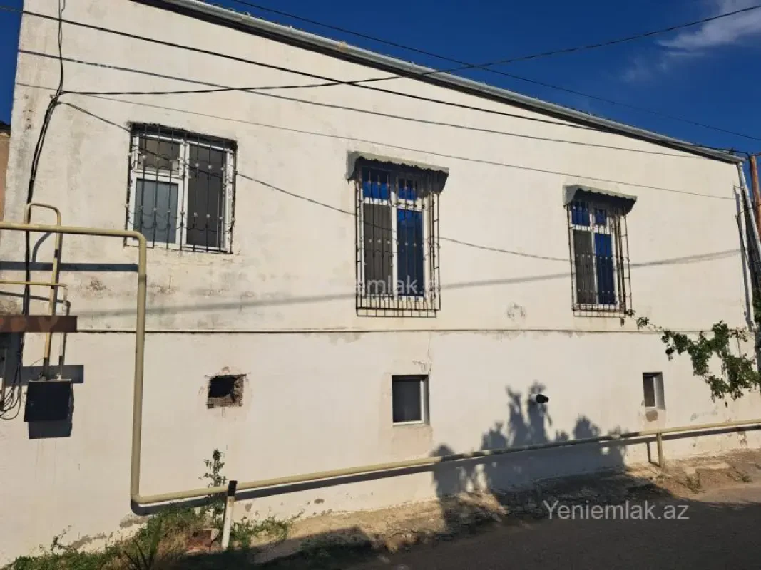Satılır 5 otaqlı həyət evi 90 m²