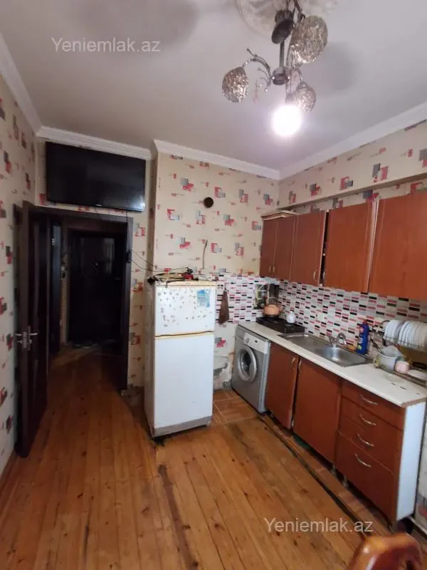 Satılır 1 otaqlı yeni tikili 37 m²