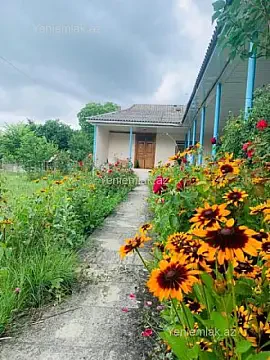 Satılır 7 otaqlı həyət evi 170 m² — Qəbələ 7 otaq 170.00 m²