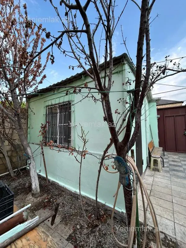 Satılır 2 otaqlı həyət evi 50 m²