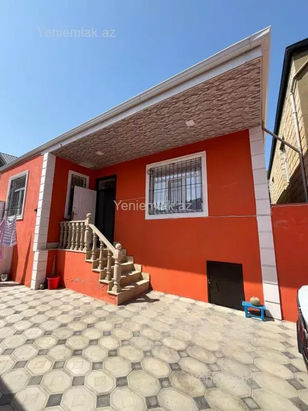 Satılır 4 otaqlı həyət evi 120 m²