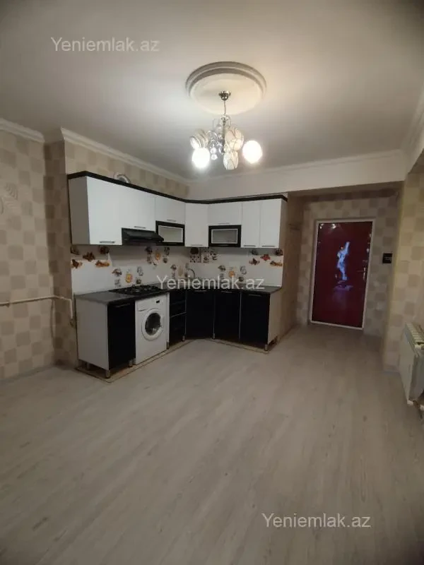 Satılır 4 otaqlı yeni tikili 110 m²