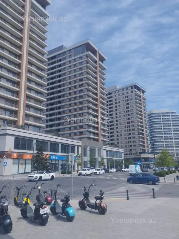 Satılır 4 otaqlı yeni tikili 194 m²