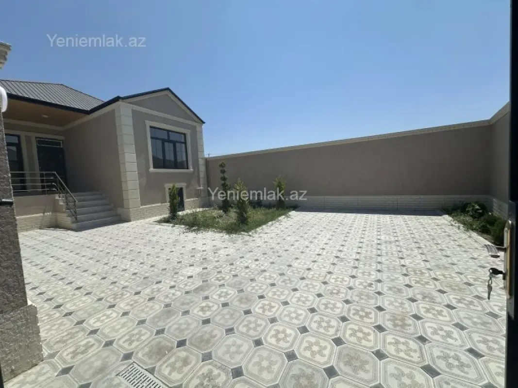 Satılır 4 otaqlı həyət evi 110 m²